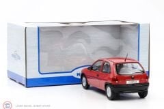 1:18 MCG 1993 Opel Corsa B
