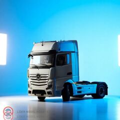 1:18 NZG 2023 Mercedes Benz Actros L White