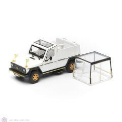 1:43 Burago Mercedes Benz 230 GE Vatican Papamobile