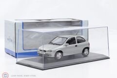 1:18 MCG 1993 Opel Corsa B