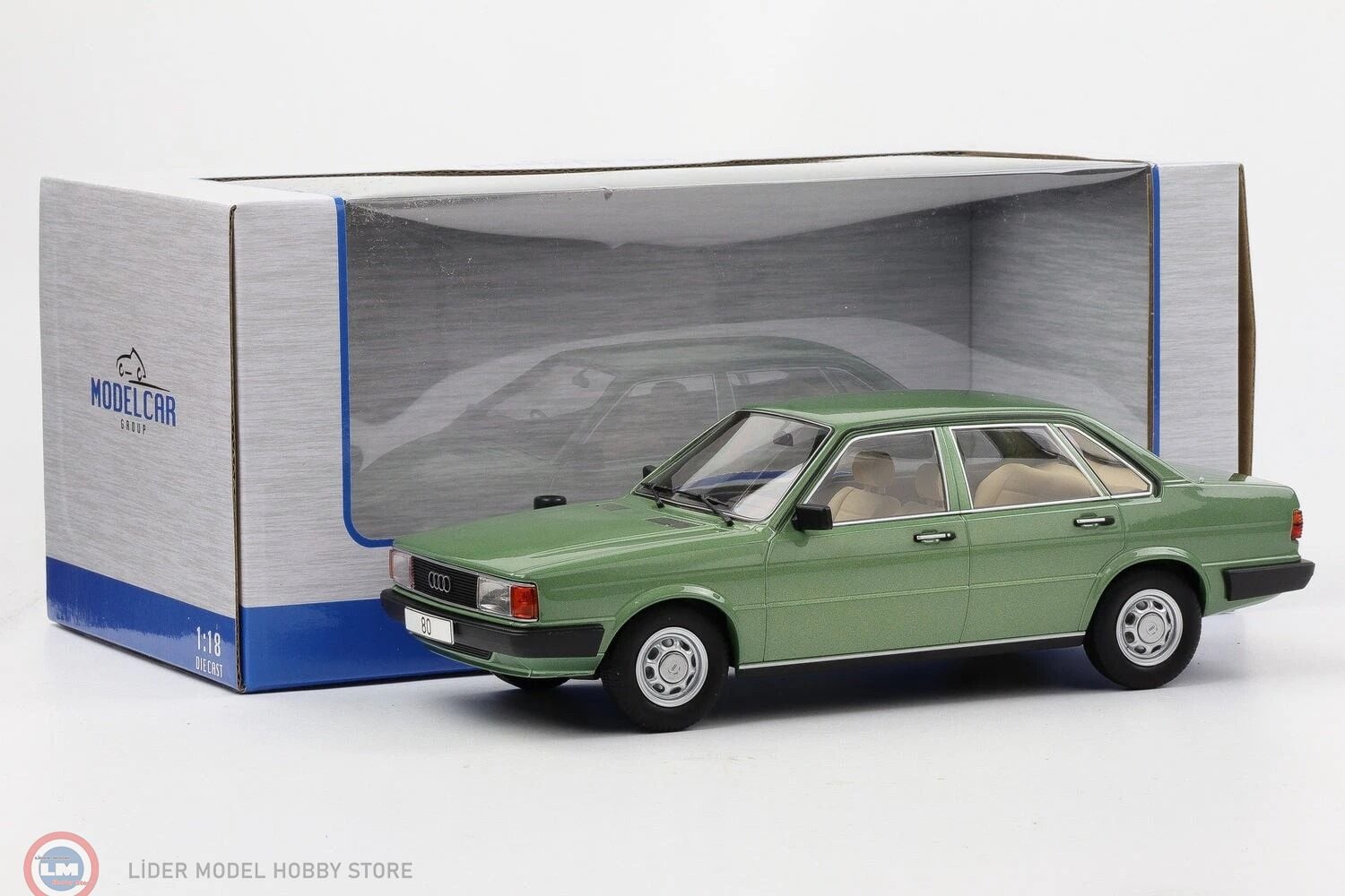 1:18 MCG 1978 Audi 80 (B2)