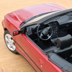 1:18 Norev 1994 Peugeot 306 Cabriolet Diablo Red