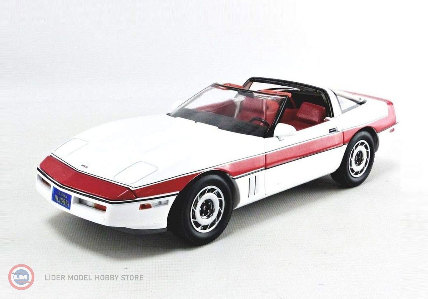 1:18 1984 Chevrolet Corvette C4 - The A-Team (1983-87 TV Series)