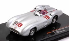 1:43 1955 Mercedes Benz W196 R Streamliner #18