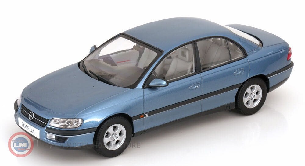 1:18 Triple 9 Collectibles 1996 Opel Omega B