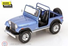 1:18 MCG 1976 Jeep CJ-7 Laredo