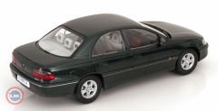 1:18 Triple9 1996 Opel Omega B - Dark Green