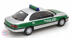 1:18 1996 Opel Omega B * German Police *
