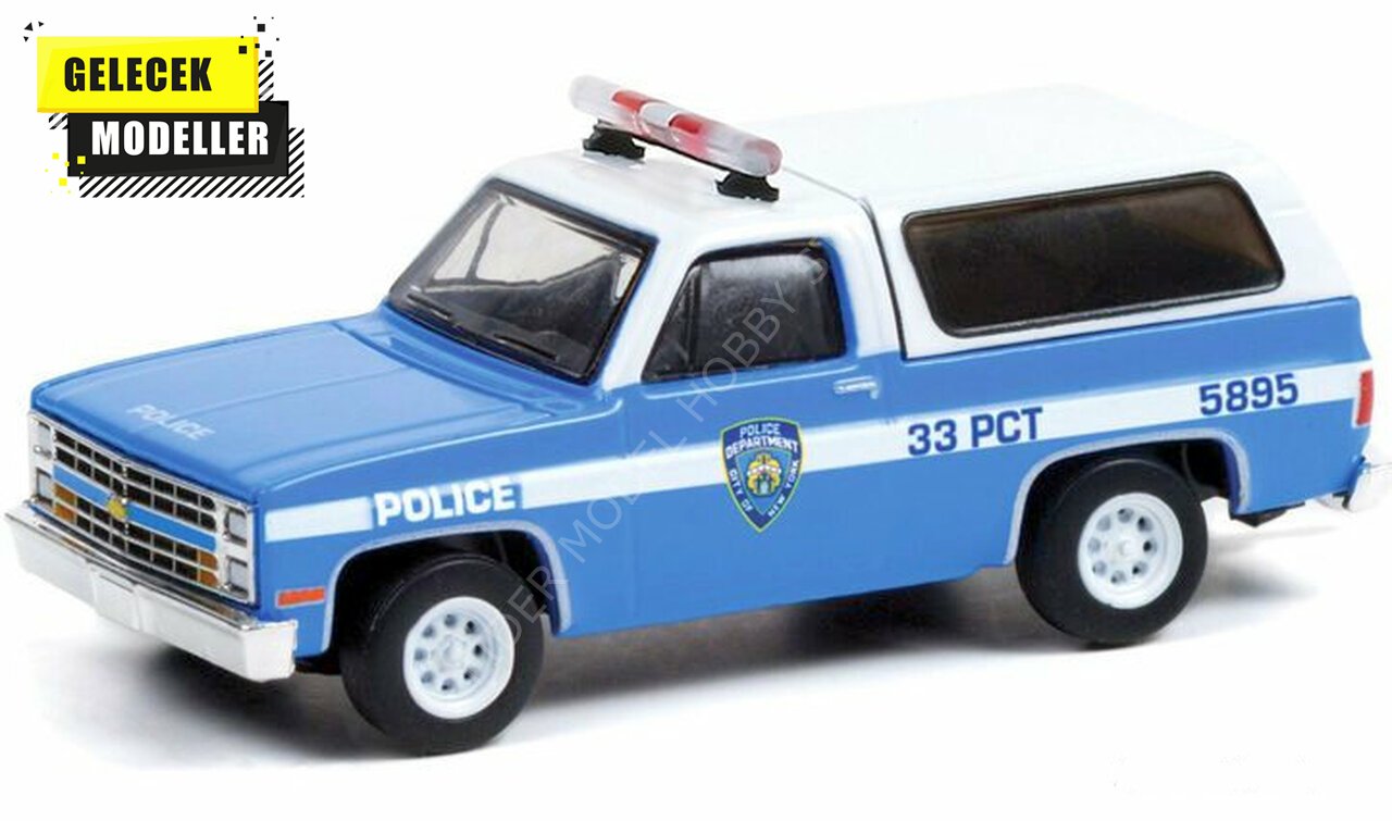 1:64 1985 Chevrolet K5 Blazer Police