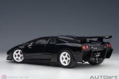 1:18 Autoart Lamborghini Diablo SV-R (Deep Black)
