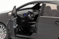 1:18 2018 Mercedes Benz B-Class W247