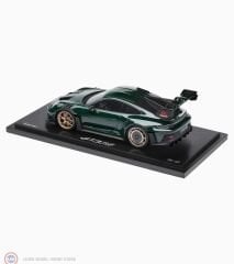 1:18 Spark 2024 Porsche 911 GT3 RS (992) with Manthey Kit Brewster Green