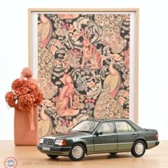 1:18 Norev 1990 Mercedes Benz E Class 230E W124 Night Green