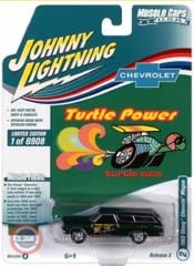 1:64 1965 Chevrolet Chevelle Wagon - Turtle Wax