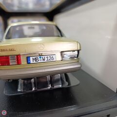 1:18 1985 Mercedes Benz 560 SEL (W126)(Kopya)