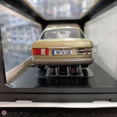 1:18 1985 Mercedes Benz 560 SEL (W126)(Kopya)