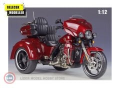 1:12 Maisto 2021 Harley-Davidson CVO Tri Glide