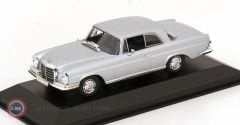 1:43 Maxichamps 1970 Mercedes Benz 280 SE 3.5 COUPE W111