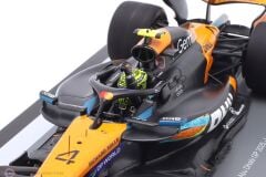 1:18 Spark Mclaren MCL39 #4 3rd Abu Dhabi GP 2025 - Lando Norris - F1 Drivers' World Champion 2025 - with pit board