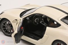 1:18 2014 Porsche Cayman GT4 Coupe