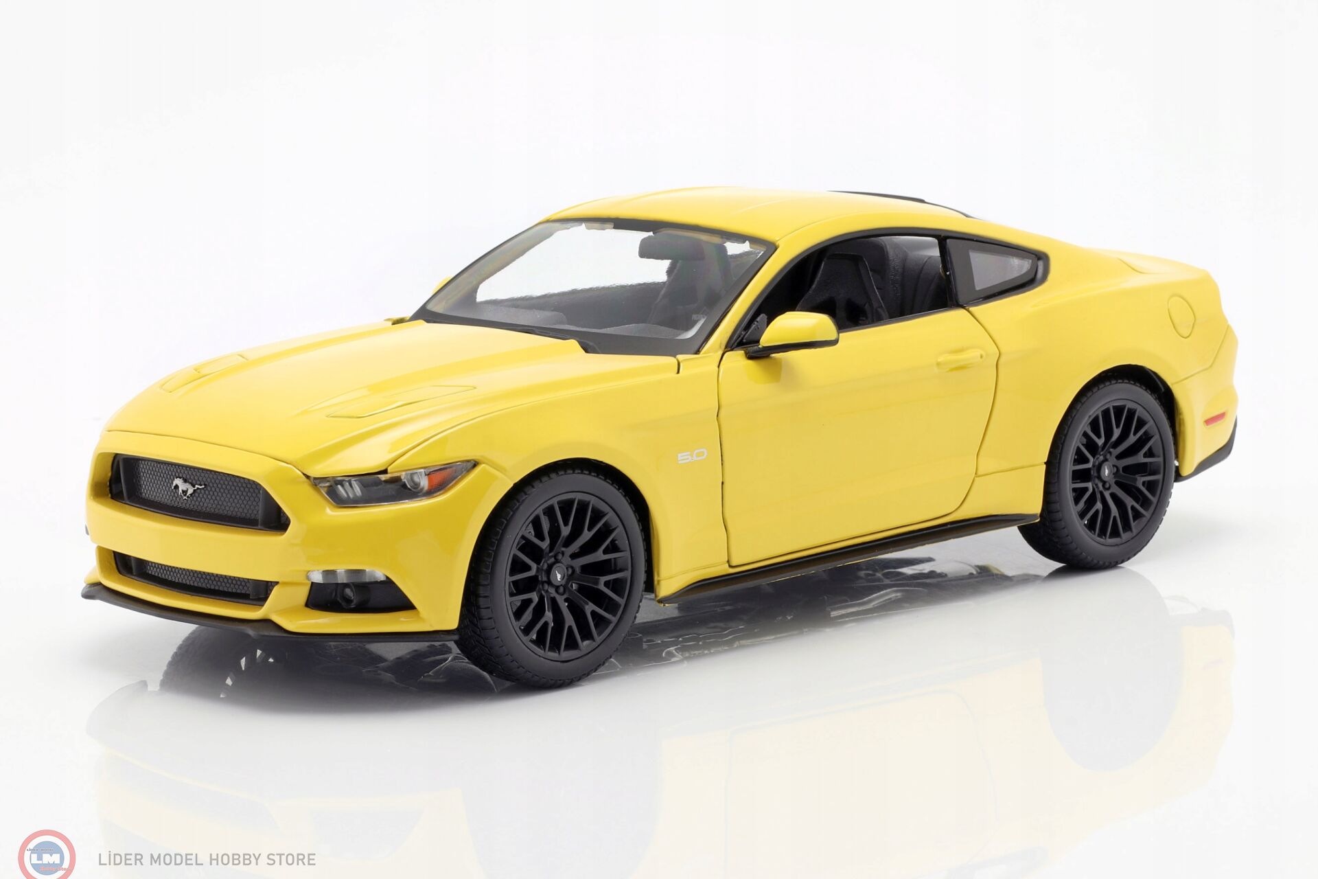 1:18 Maisto 2015 Ford MUSTANG GT