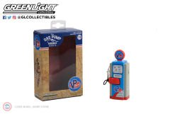 1:18 1948 Wayne 100-A Gas Pump VP Racing Fuels- Vintage Gas Pumps Series 13
