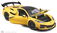 1:18 Maisto 2025 Chevrolet Corvette ZR1 in Metallic Yellow