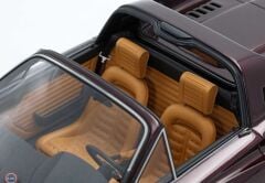1:18 BBR 1972 Ferrari Dino 246 GTS Vinaccia + Showcase