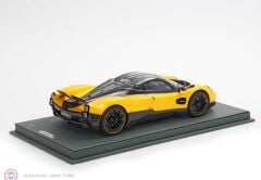 1:18 BBR Pagani Utopia Giallo Ginevra Carbon Fiber Opened Rear Wings + Showcase
