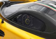 1:18 BBR Pagani Utopia Giallo Ginevra Carbon Fiber Opened Rear Wings + Showcase