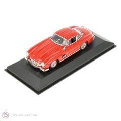 1:43 Maxichamps 1955 Mercedes Benz 300 SL (W198 I)