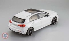 1:18 2018 Mercedes-Benz A Class Beyaz (W177)