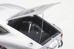 1:18 1967 Toyota 2000GT
