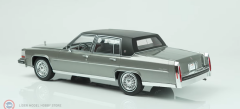 1:18 MCG 1982 Cadillac Fleetwood Brougham - Grey