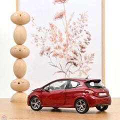 1:18 Norev 2013 Peugeot 208 GTI Rubis Red