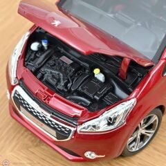 1:18 Norev 2013 Peugeot 208 GTI Rubis Red