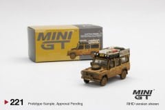 1:64  1989 Land Rover Defender 110 Camel Trophy