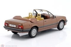 1:24 WhiteBox 1985 Opel Ascona C Cabriolet