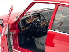 1:18 1978 Alfa Romeo Alfetta Berlina 2000L