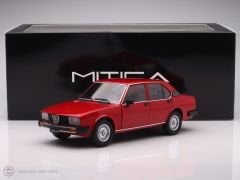 1:18 1978 Alfa Romeo Alfetta Berlina 2000L