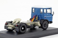 1:43 1970 DAF 2600