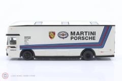 1:64 Schuco 1968 Mercedes Benz O317 TRUCK CAR TRANSPORTER PORSCHE MARTINI RACING