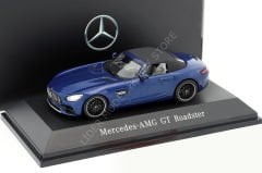 1:43 2017 Mercedes Benz AMG GT Roadster