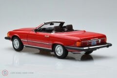 1:18 1979 Mercedes Benz 450SL R107 (US version)