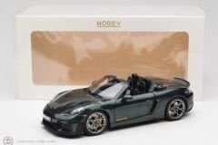 1:18 Norev 2023 Porsche 718 Spyder RS with Weissachpackage - dark green
