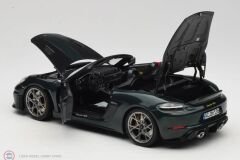 1:18 Norev 2023 Porsche 718 Spyder RS with Weissachpackage - dark green