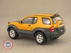 1:43 1997 Isuzu Vehicross