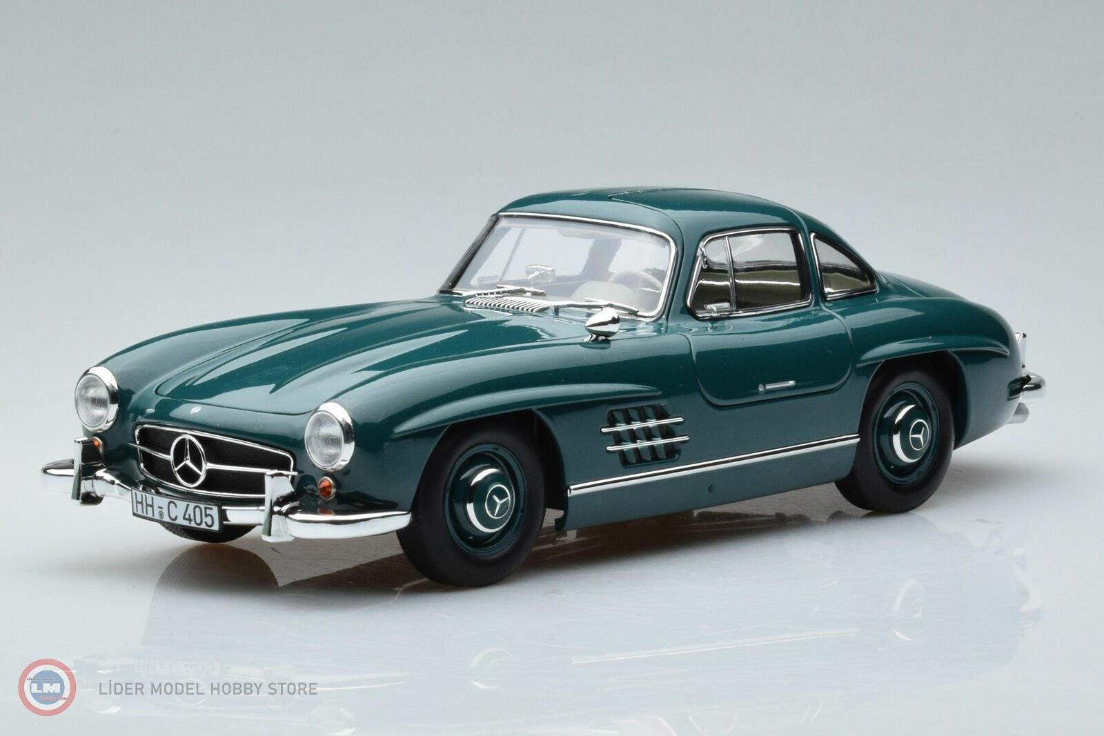 1:18 Norev 1954 Mercedes Benz 300 SL Gullwing W198