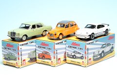 1:64 1980 Citroen 2 CV #4 Paperbox Edition