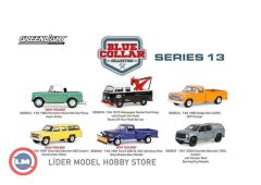 1:64 Greenlight 1982 Dodge Ram D-250 Pickup in DOT Orange